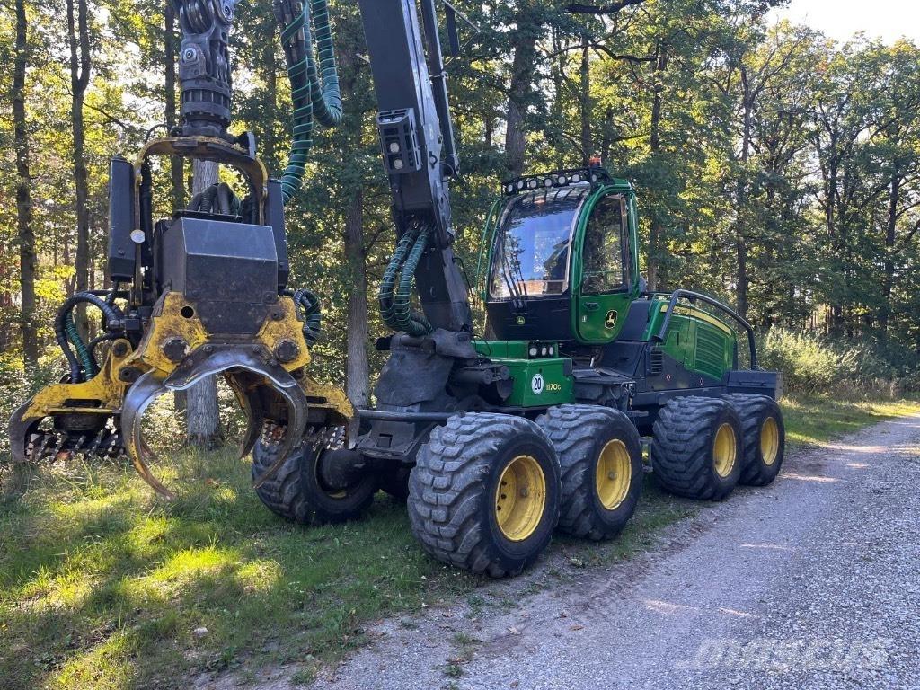 John Deere 1170G 원목 하베스터