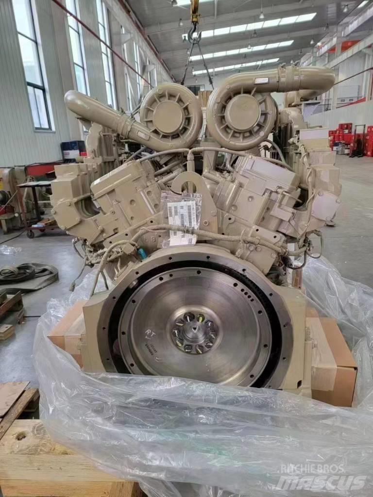 Cummins QST30 엔진