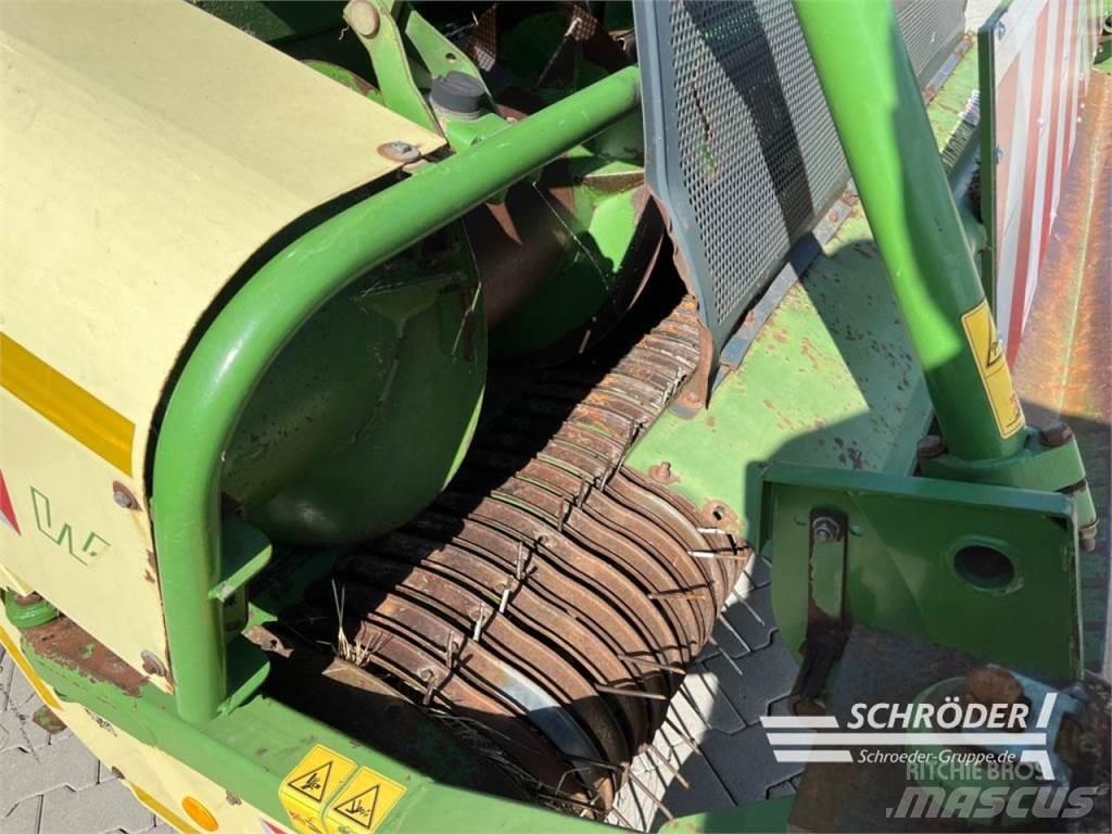 Krone BIG X 650 자동 초지기계