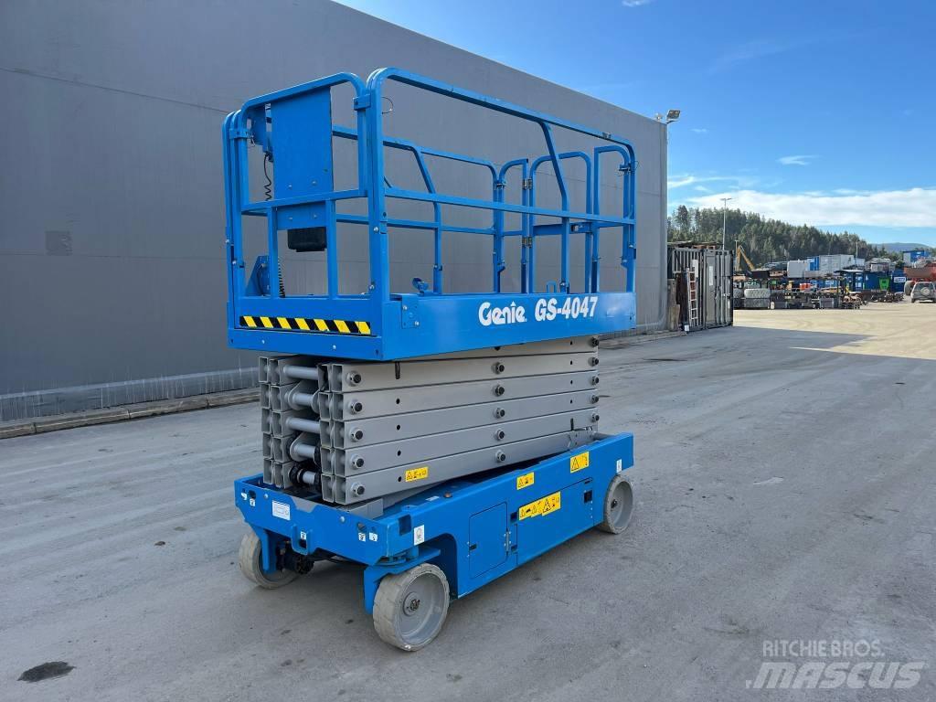 Genie GS 4047 가위형 리프트