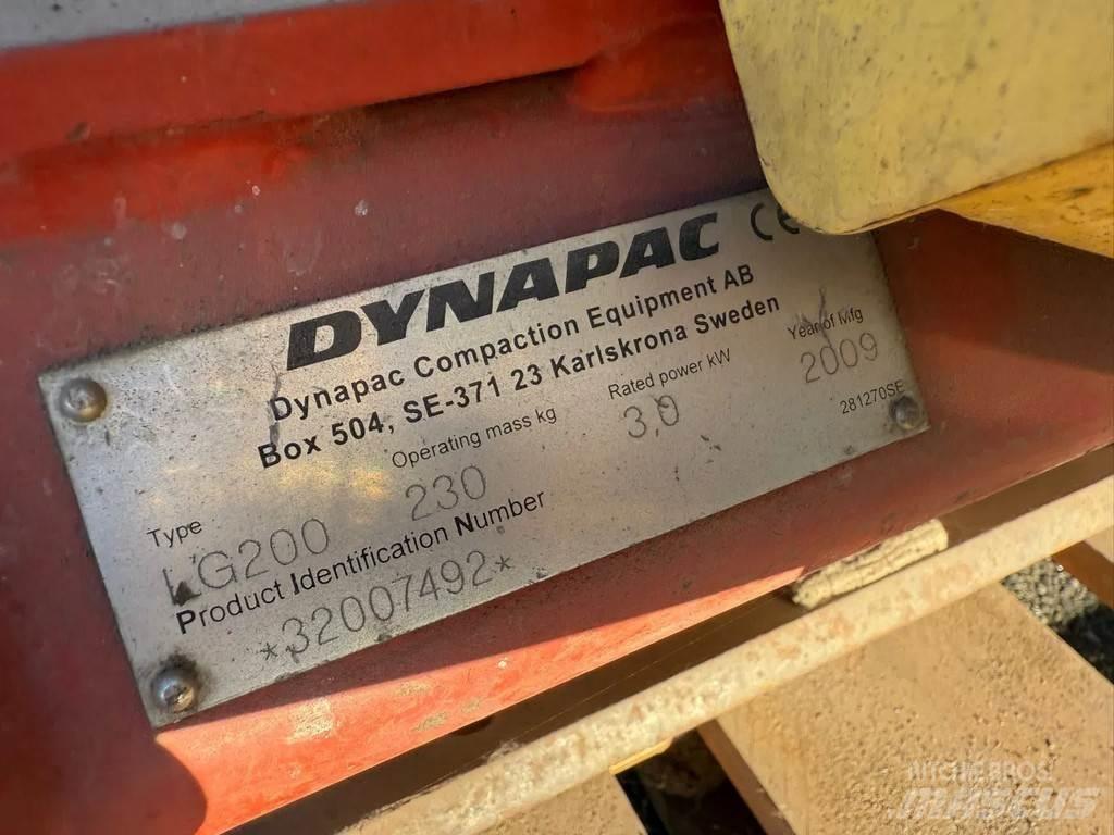 Dynapac LG200 진동롤러