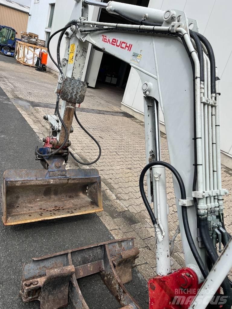 Takeuchi TB 219 A 소형 굴삭기 7톤 미만