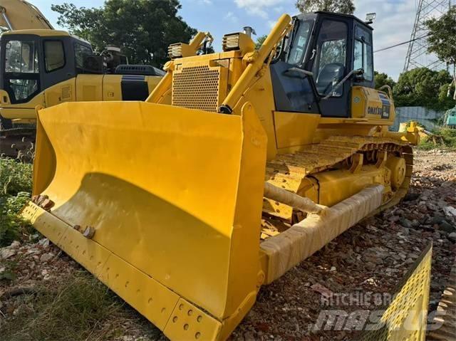 Komatsu D 85 크롤러 도저