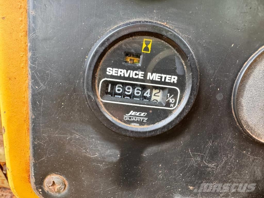 Komatsu D 58 E-1 크롤러 도저