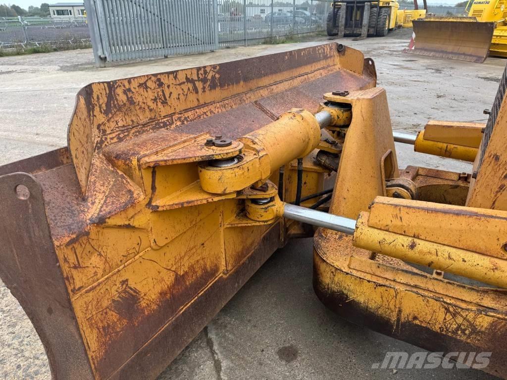 Komatsu D 58 E-1 크롤러 도저