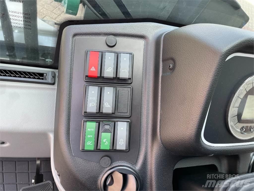 Kramer KL30.8T 텔러 핸들러