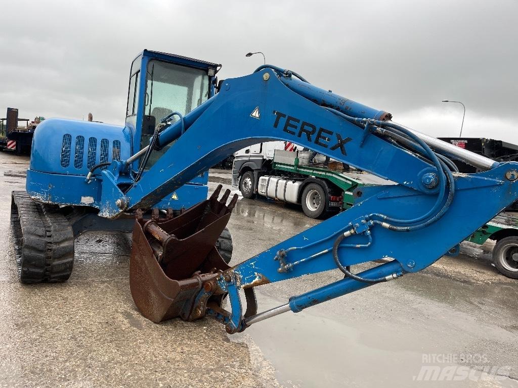 Terex HR 32 중형굴삭기 7톤-28톤