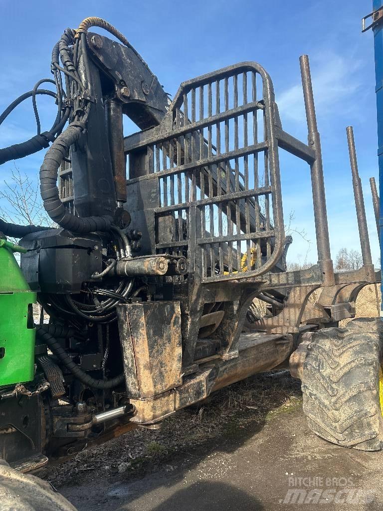 John Deere 1010 E 원목 포워더