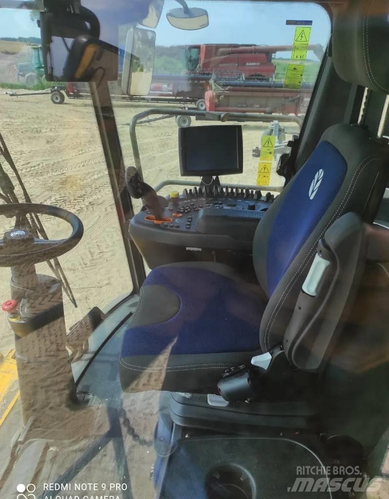New Holland CR 8.90 콤바인 수확기