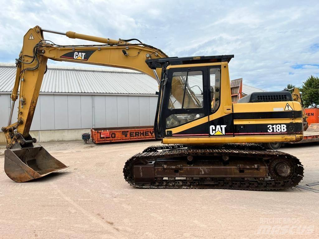 CAT 318BL 대형 굴삭기 29톤 이상