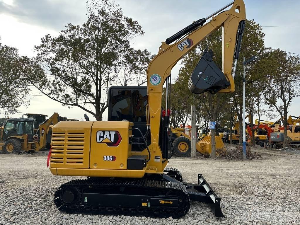 CAT 306E 소형 굴삭기 7톤 미만