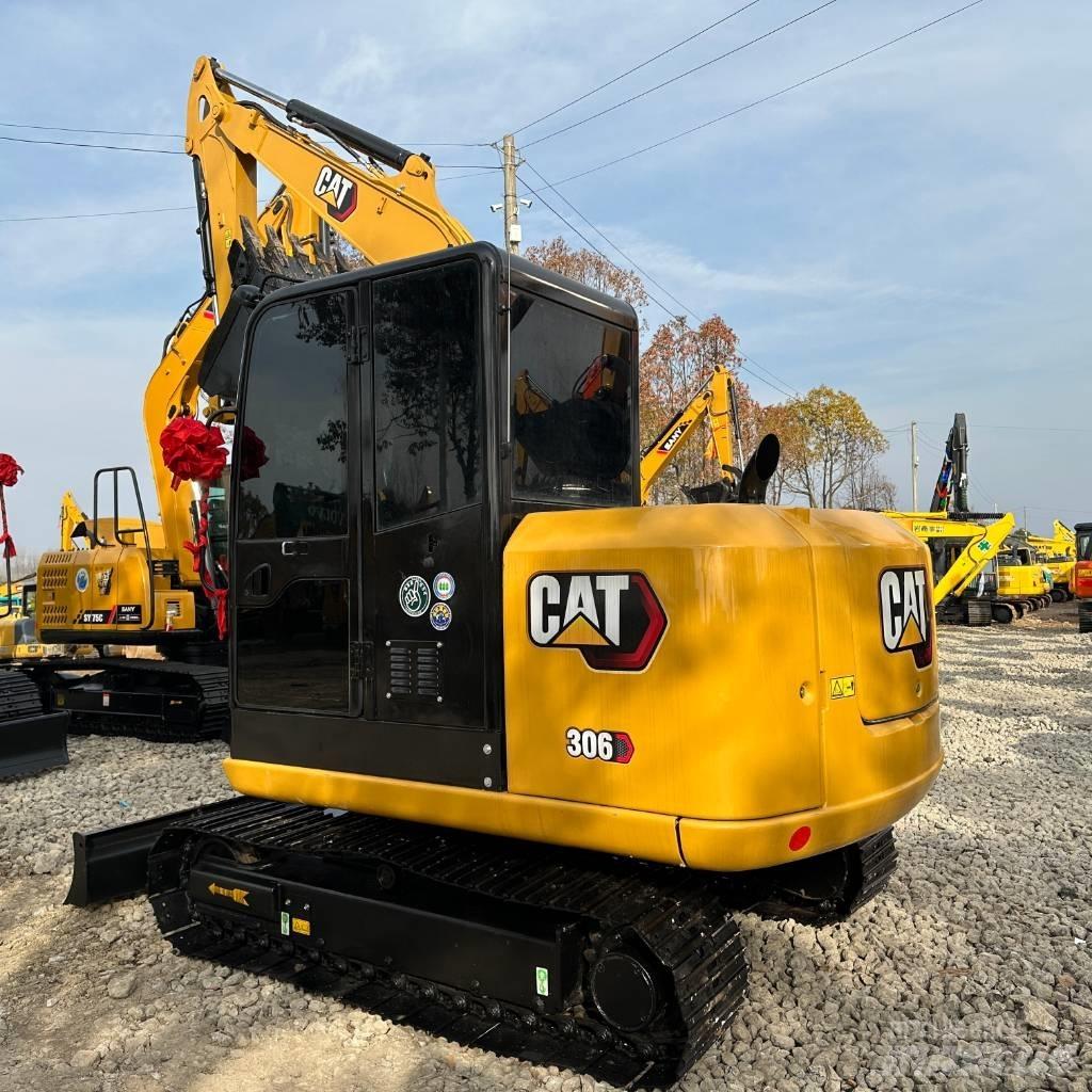 CAT 306E 소형 굴삭기 7톤 미만