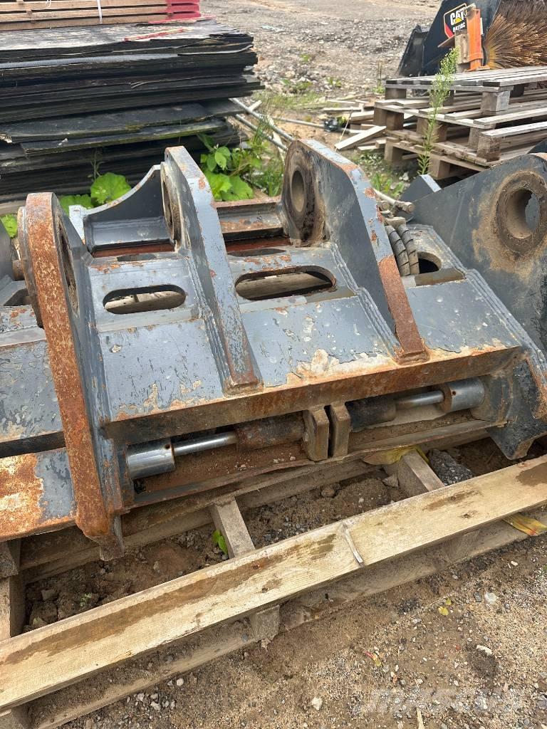 Volvo L 220 G  휠로우더