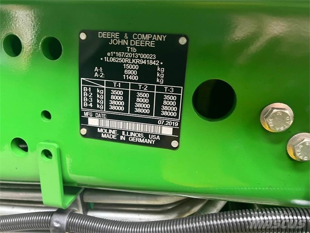 John Deere 6250R 트랙터