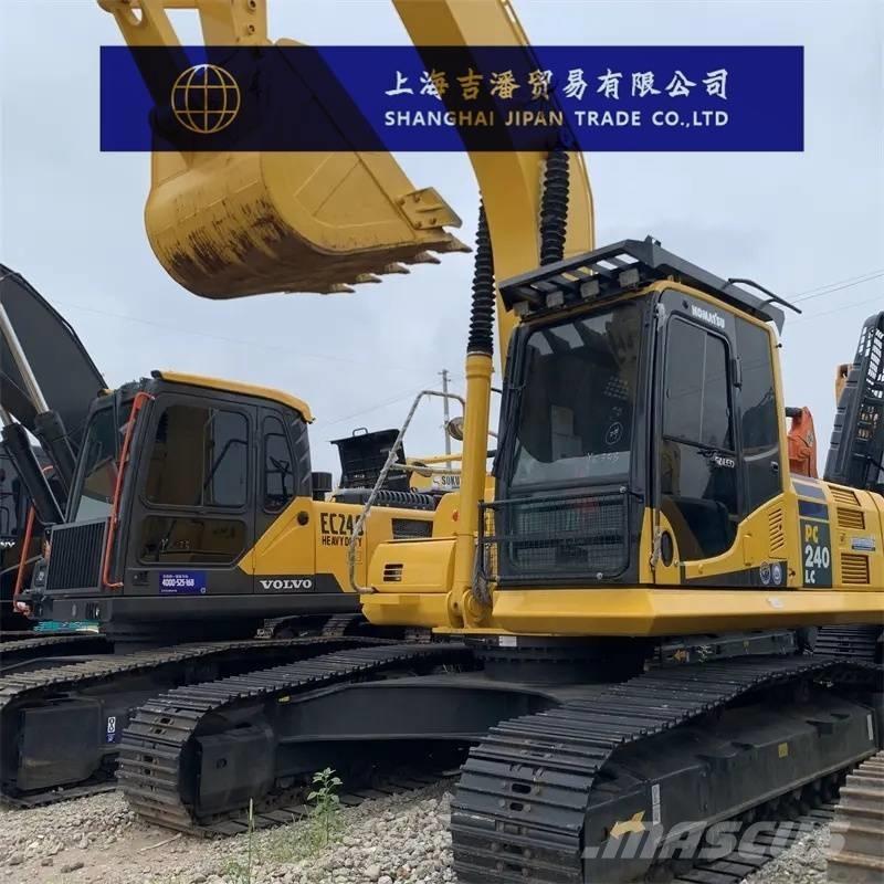 Komatsu PC 240 대형 굴삭기 29톤 이상