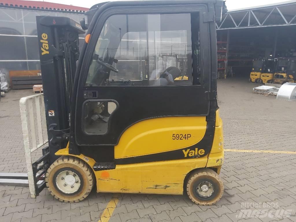 Yale ERP25VL 전동 지게차