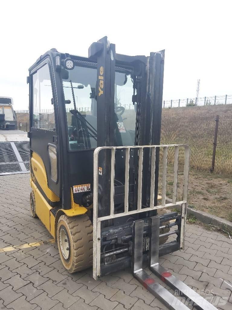 Yale ERP25VL 전동 지게차