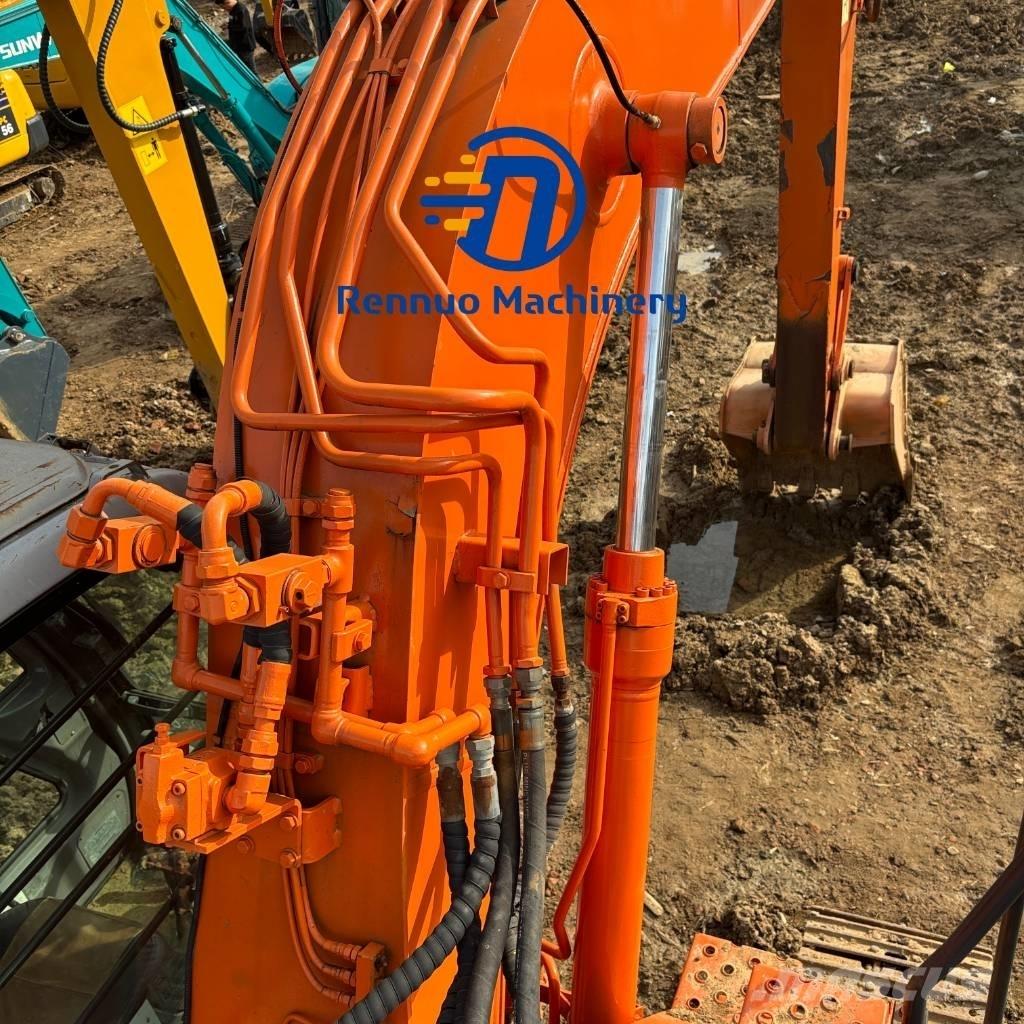 Hitachi ZX 135 US 대형 굴삭기 29톤 이상