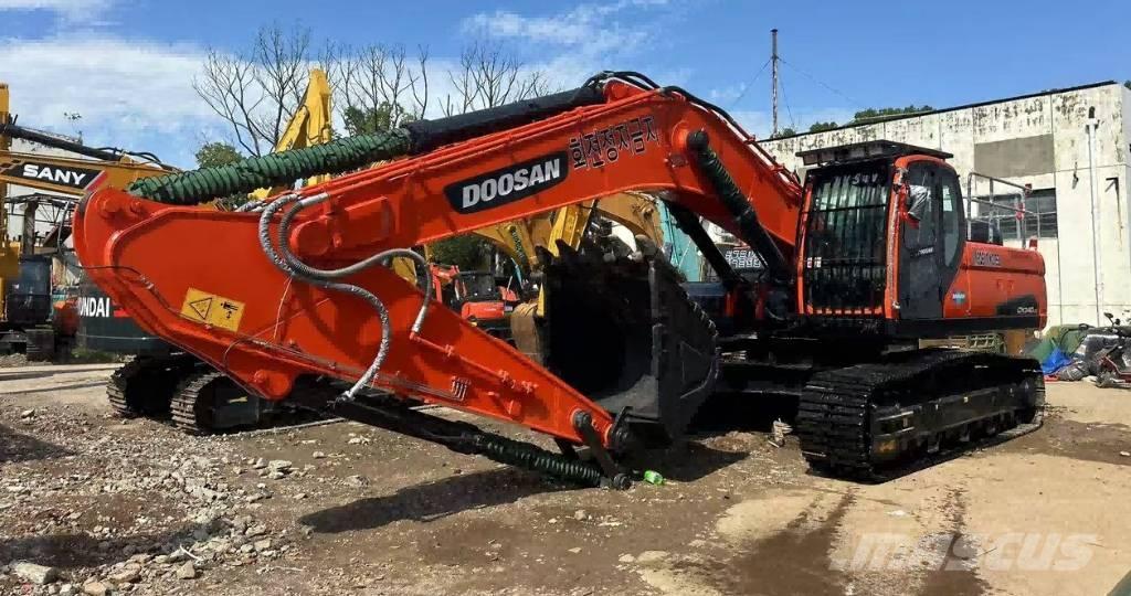 Doosan DX340 대형 굴삭기 29톤 이상