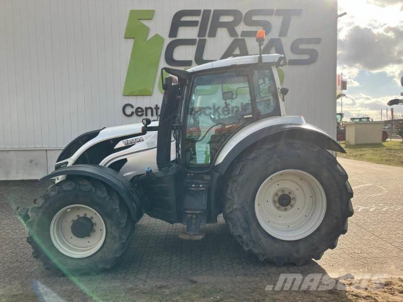 Valtra T 174e 트랙터