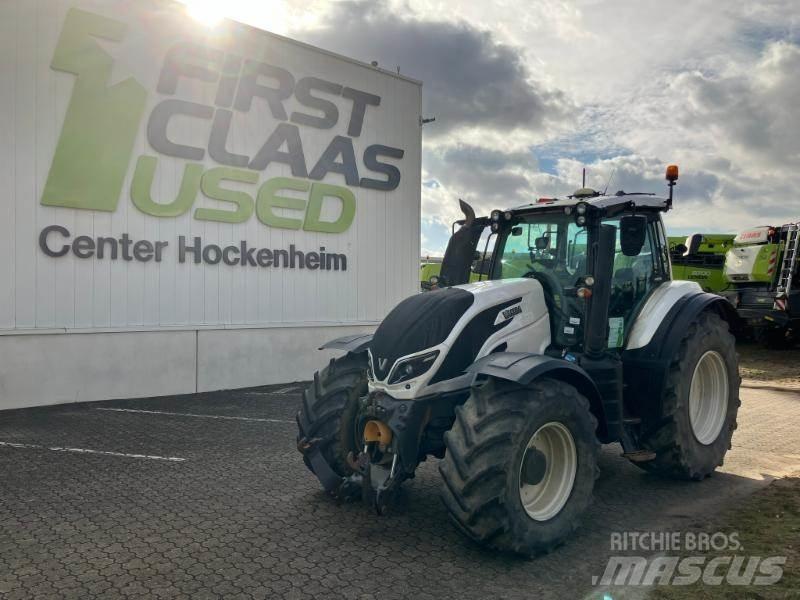 Valtra T 174e 트랙터