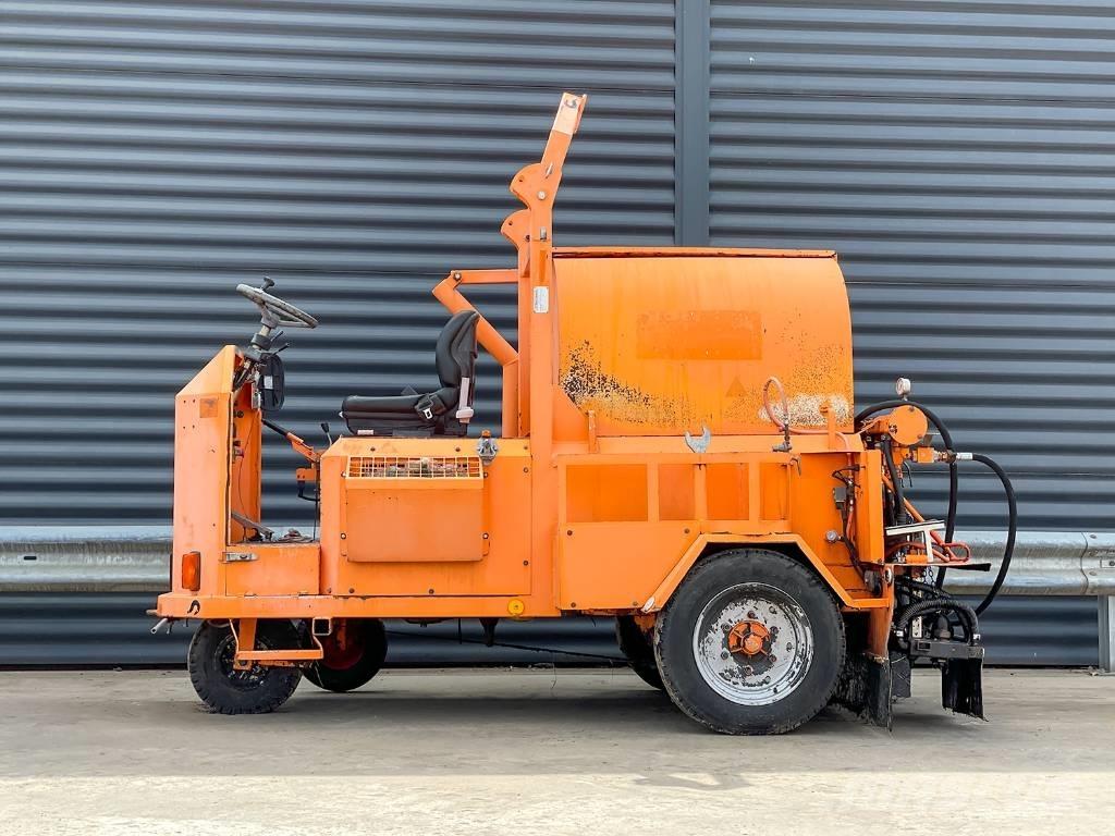 Strassmayr S25/500-G 아스팔트 분무기