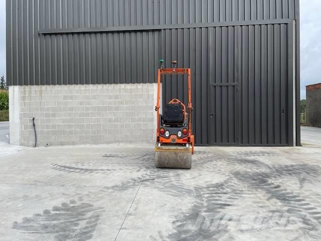 Hamm HD 8 트윈 드럼 롤러