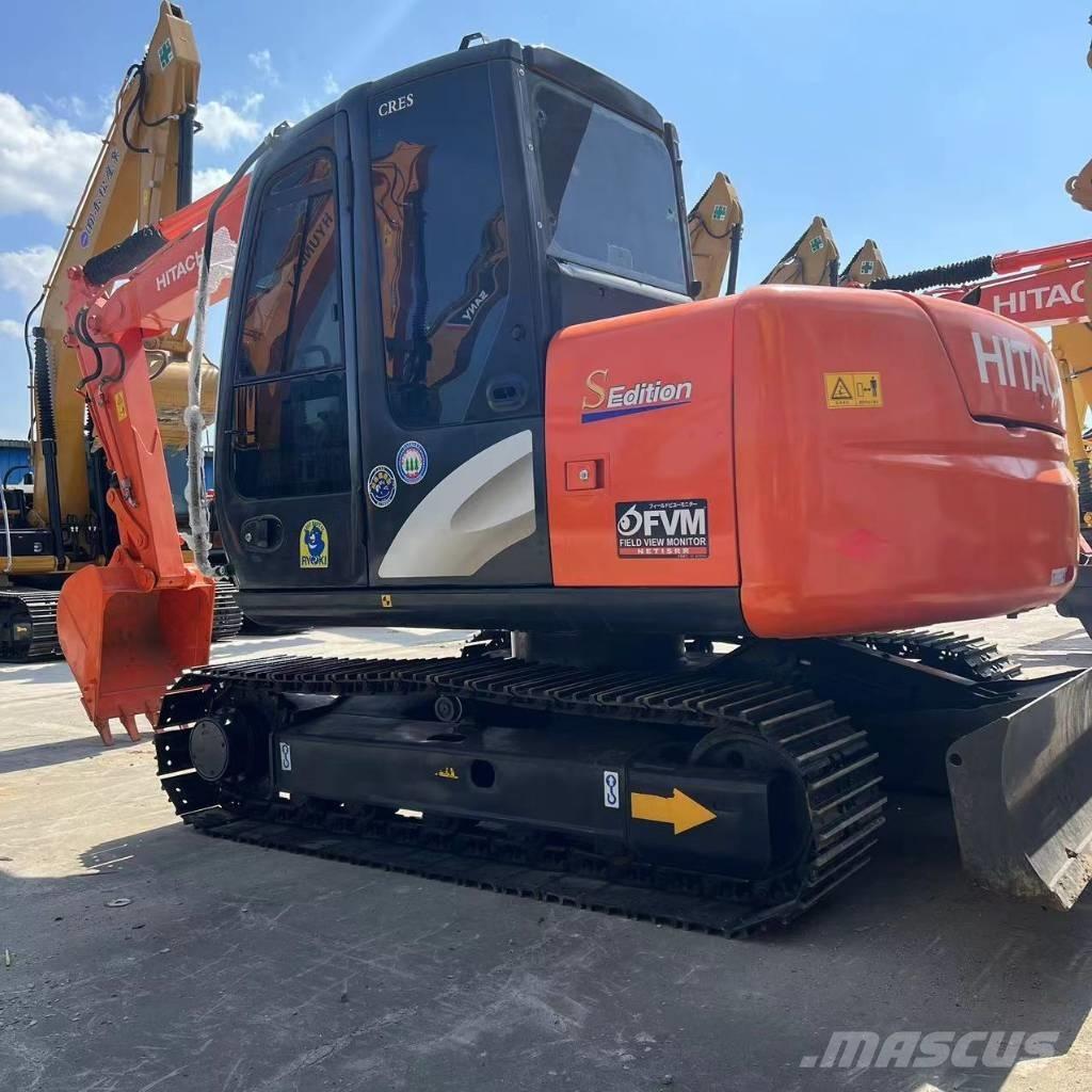 Hitachi ZX 70-5 소형 굴삭기 7톤 미만