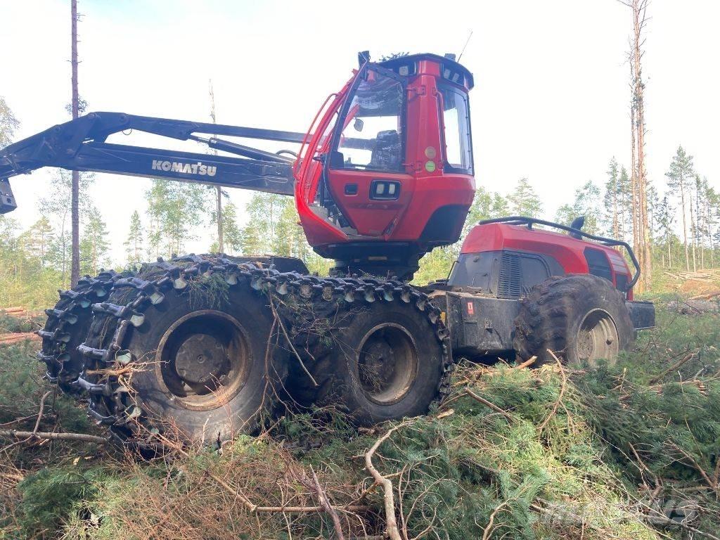 Komatsu 951 원목 하베스터