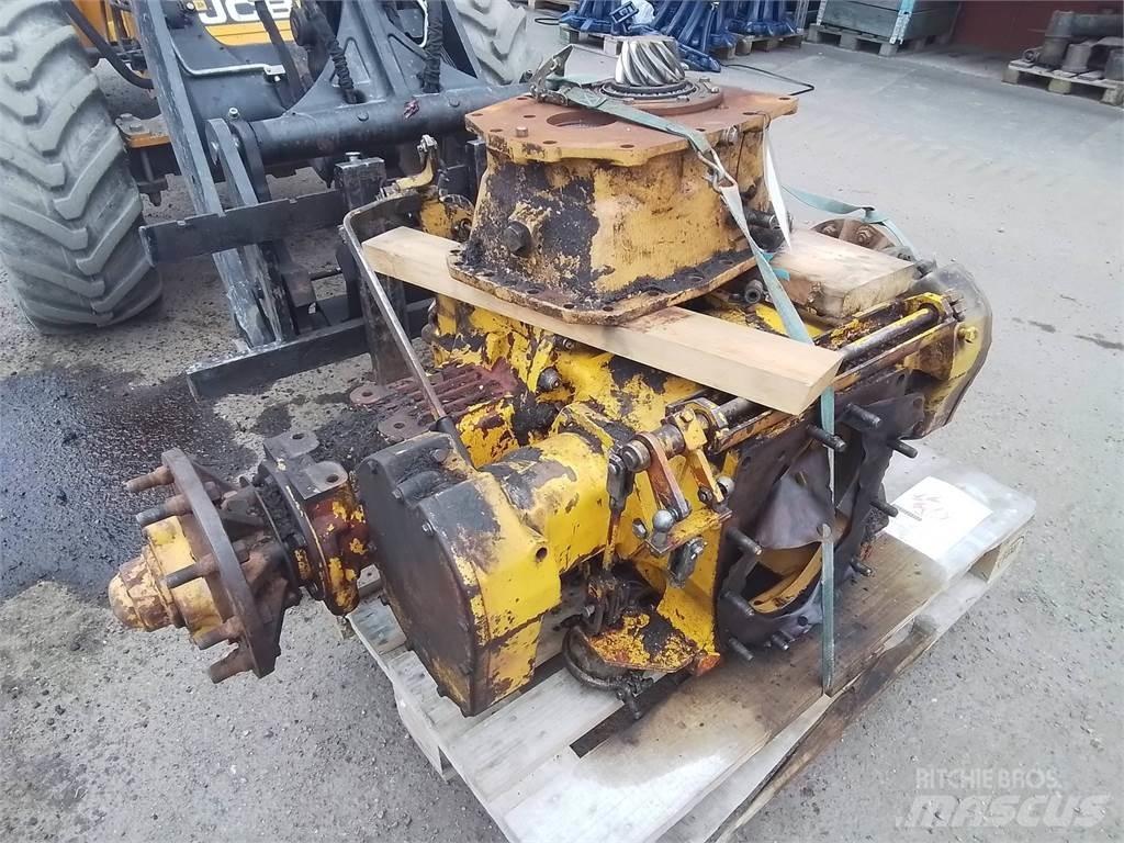 Volvo BM 868 트랜스미션