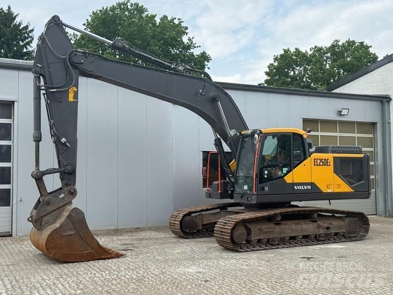 Volvo EC 250 EL 대형 굴삭기 29톤 이상
