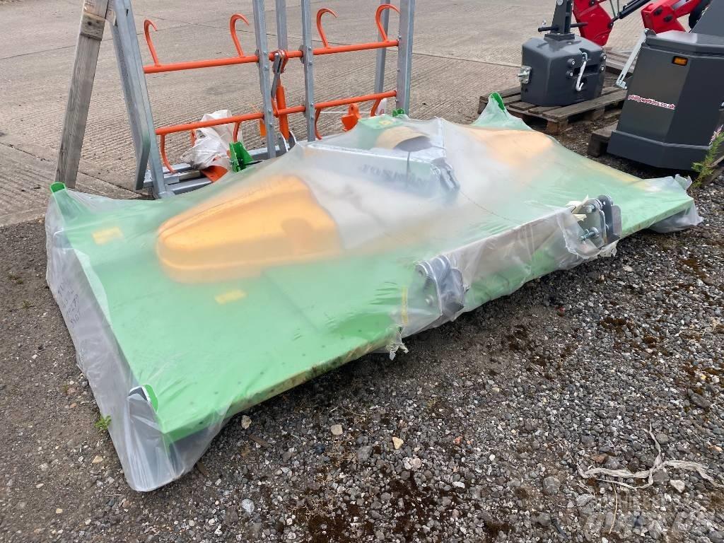Joskin TR 270 C3 목장 제초기 및 토퍼