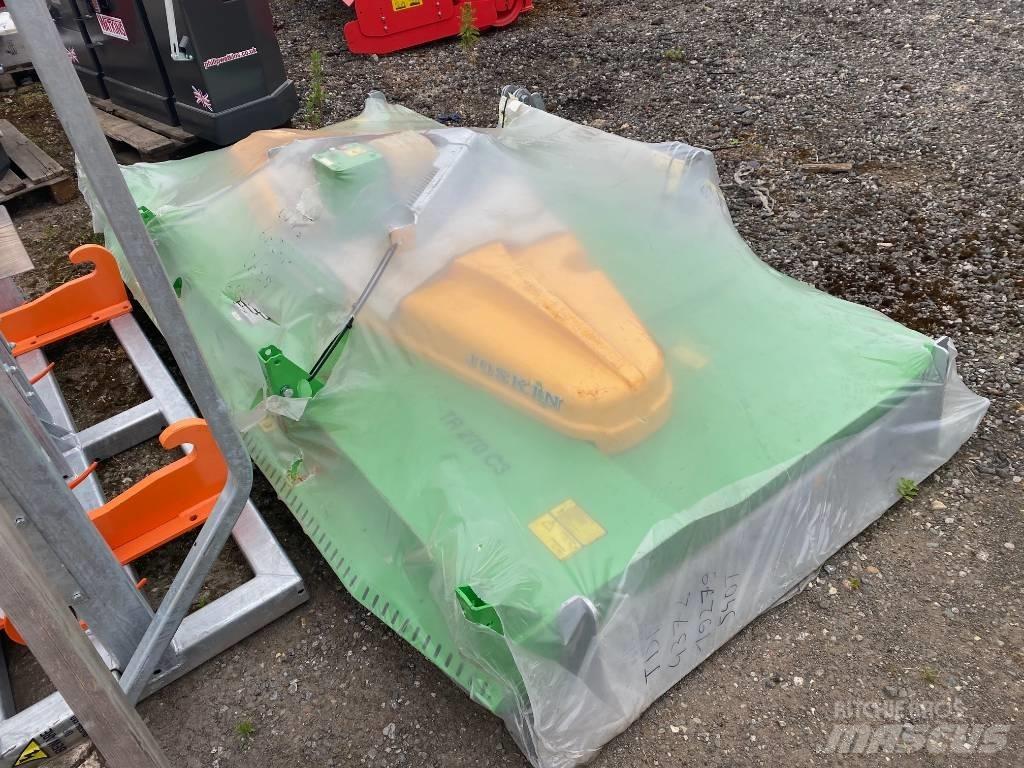 Joskin TR 270 C3 목장 제초기 및 토퍼