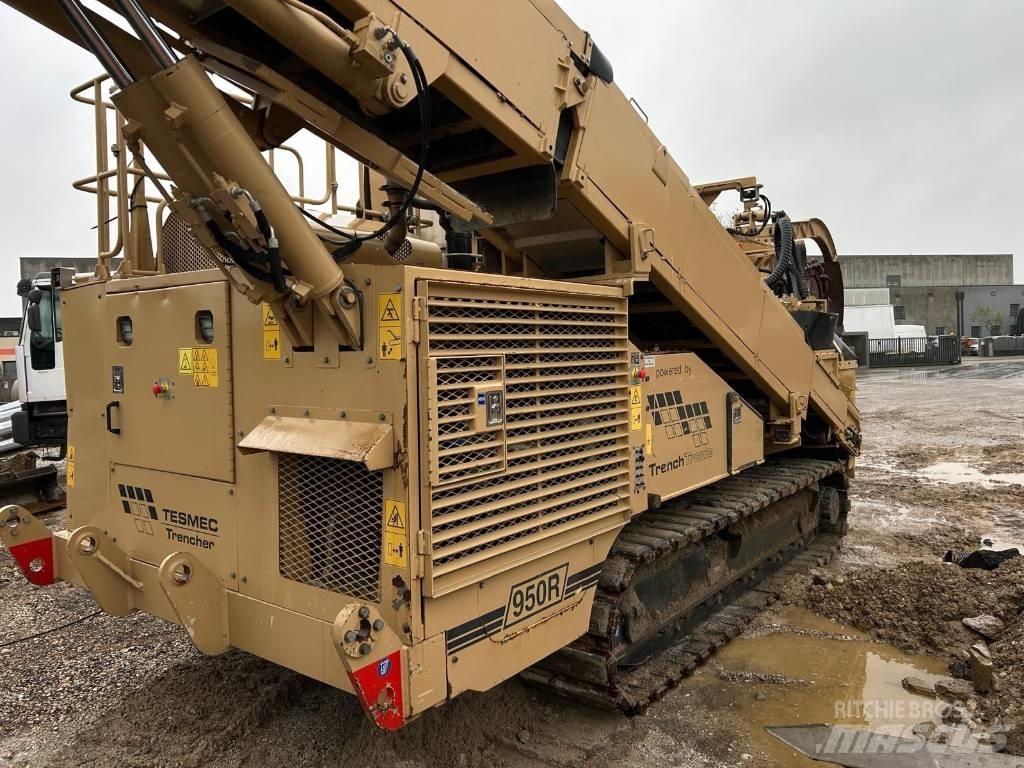 Tesmec 950 트렌처