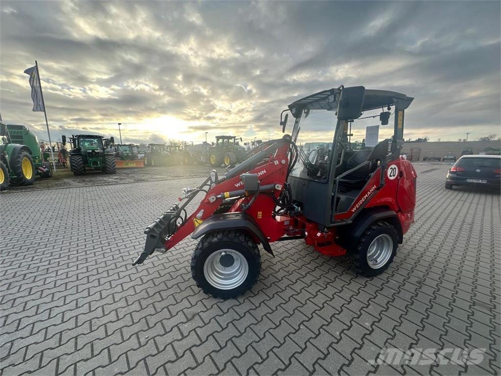 Weidemann 1390 미니 로더