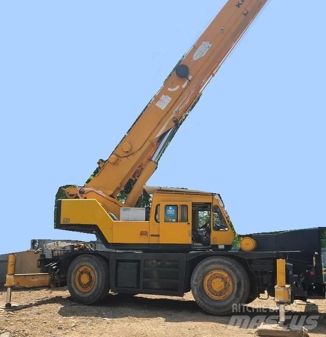 Kato KR35H-V R/T 크레인
