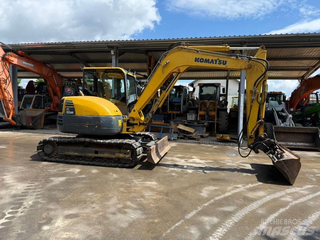 Komatsu PC 80 MR-3 중형굴삭기 7톤-28톤
