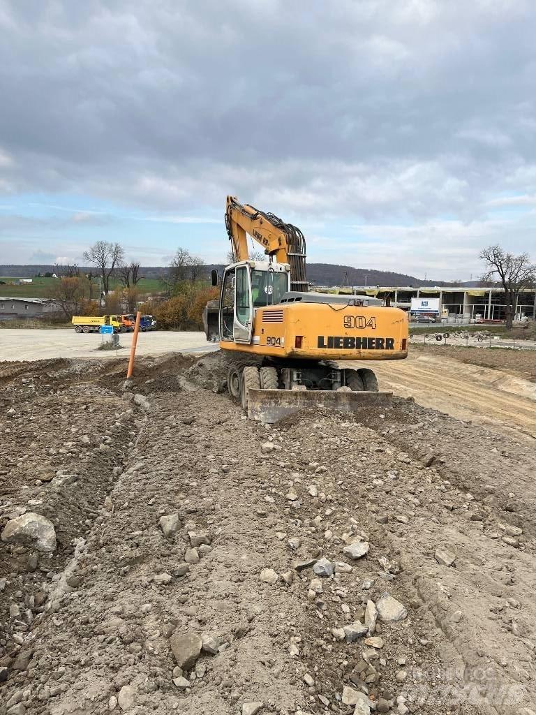 Liebherr A-904 900  휠 굴삭기