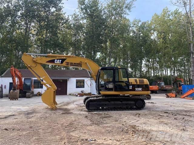 CAT 320C 대형 굴삭기 29톤 이상