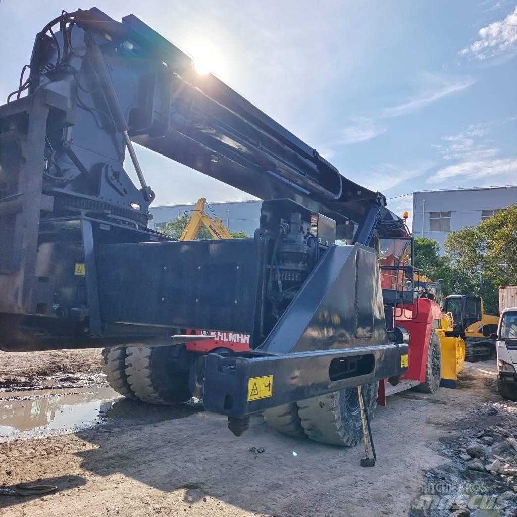 Kalmar DRT 450 리치 스태커