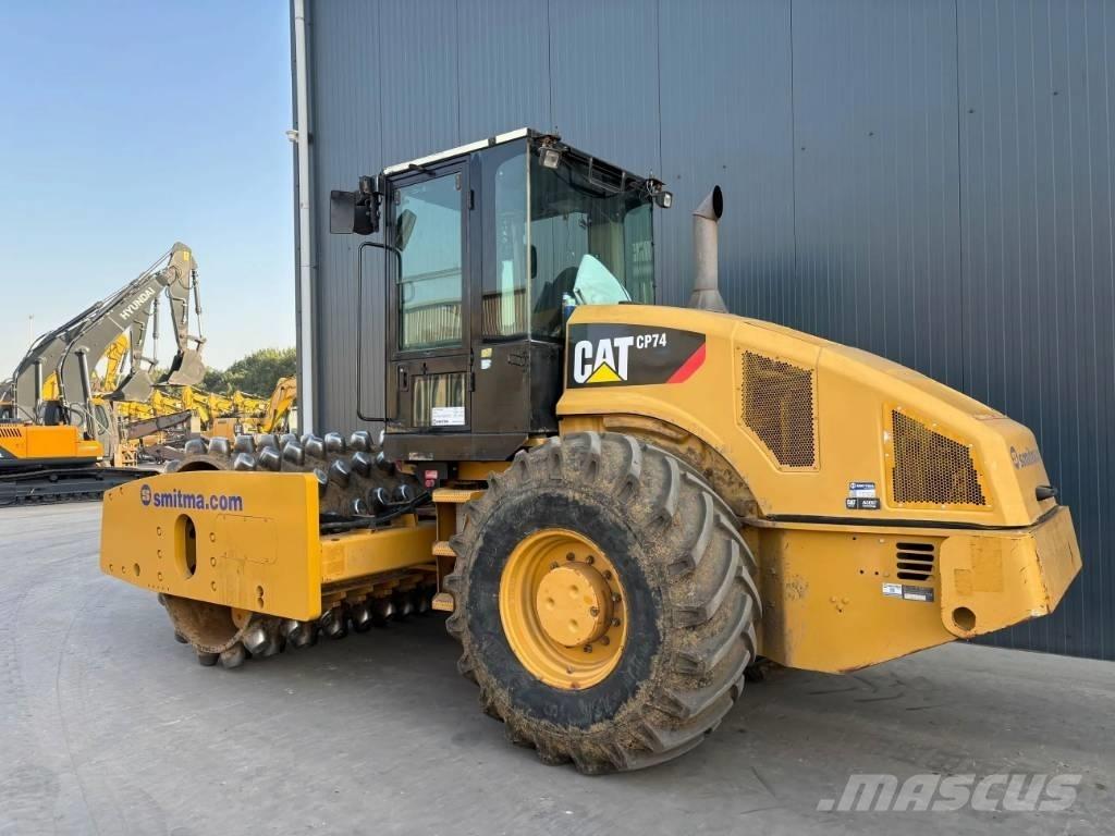 CAT CP74 싱글 드럼 롤러
