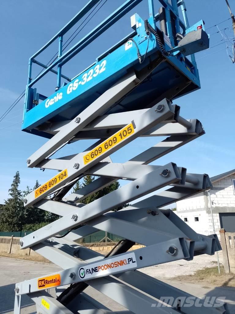 Genie GS-3232 가위형 리프트
