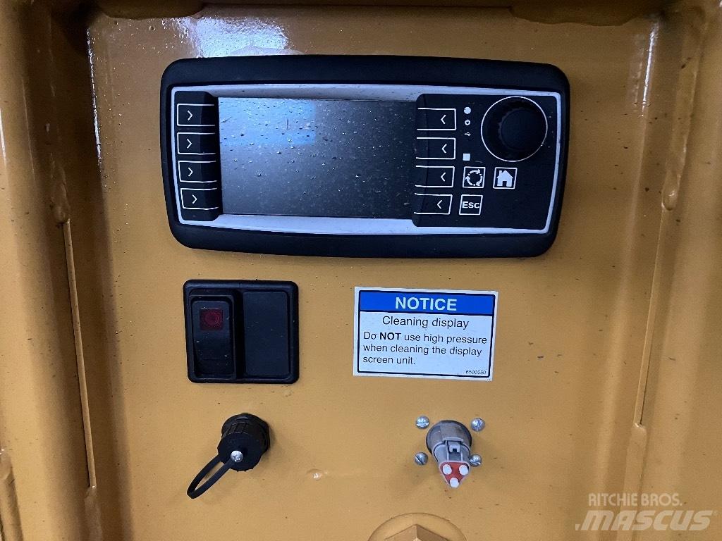 Haybuster H1135 베일 분쇄기, 절단기 및 언롤러
