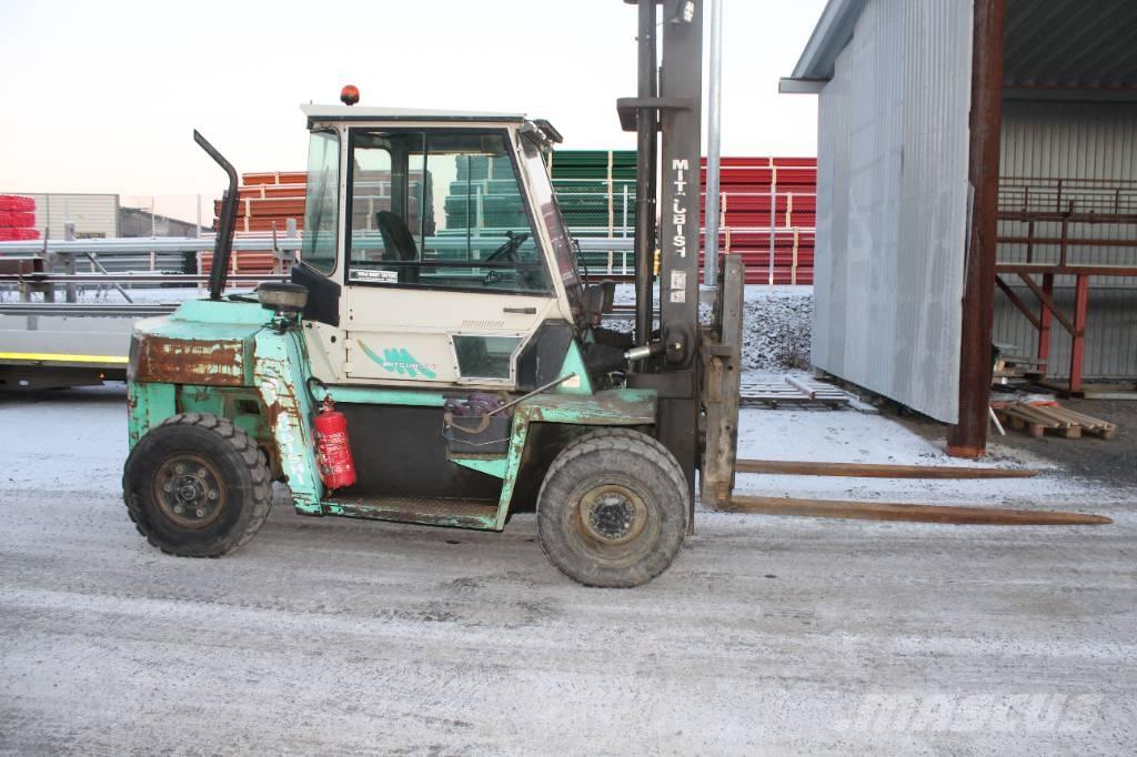 Mitsubishi FD 70 디젤 지게차