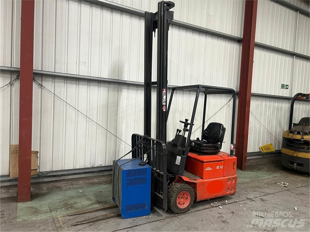 Linde E12Z-02 전동 지게차