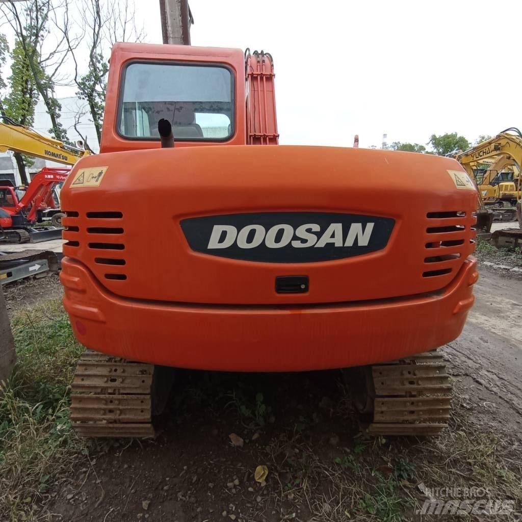 Doosan DH 80 소형 굴삭기 7톤 미만