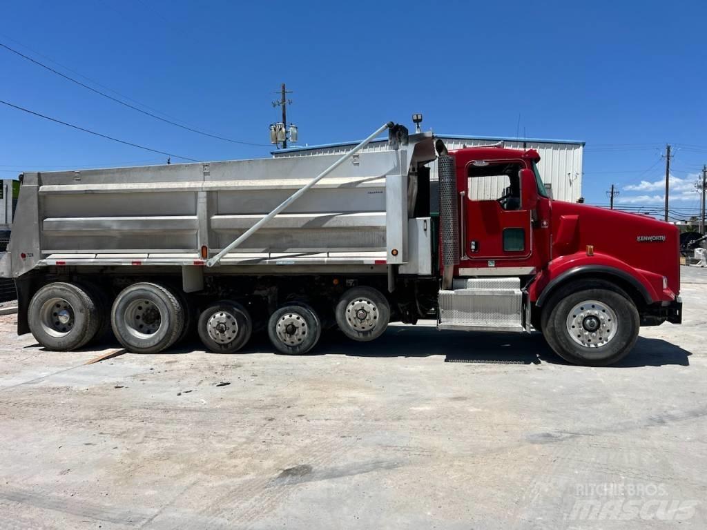Kenworth T 800 덤프 트럭
