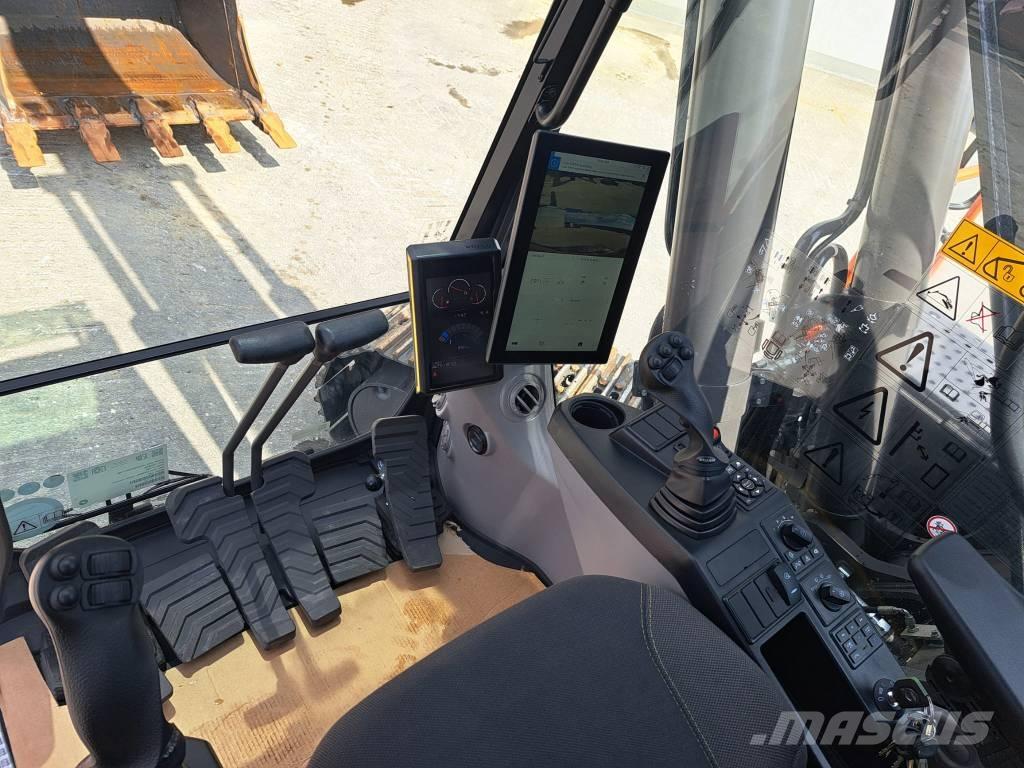 Volvo EC250ENL 대형 굴삭기 29톤 이상