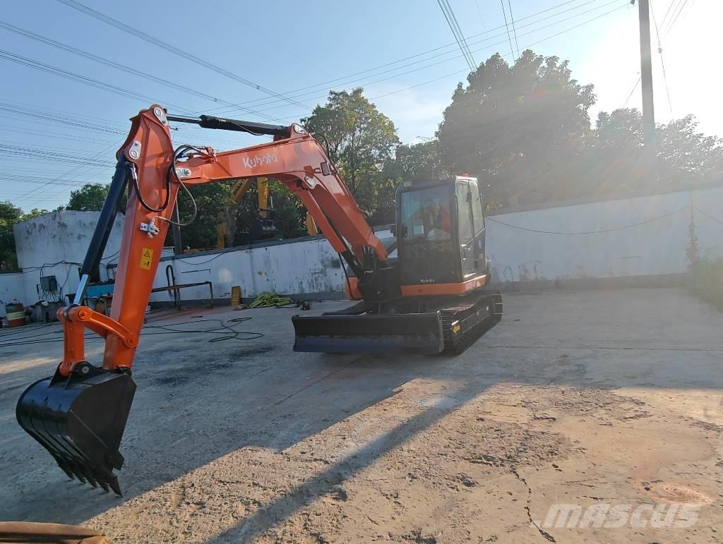Kubota KX 080-4 CX 중형굴삭기 7톤-28톤