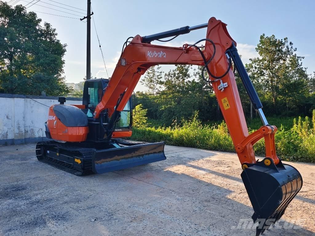 Kubota KX 080-4 CX 중형굴삭기 7톤-28톤